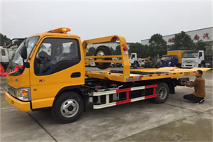 广安区哪里有拖车服务